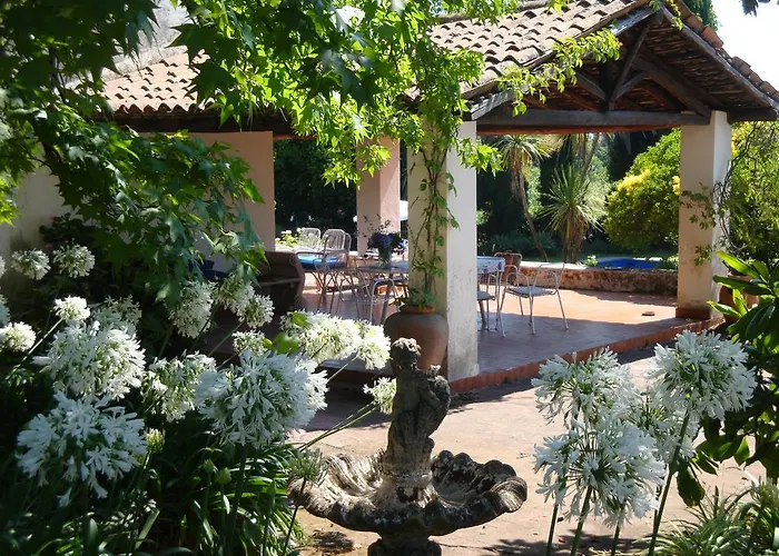 Iolanda-sive Natura Wine&house جاري